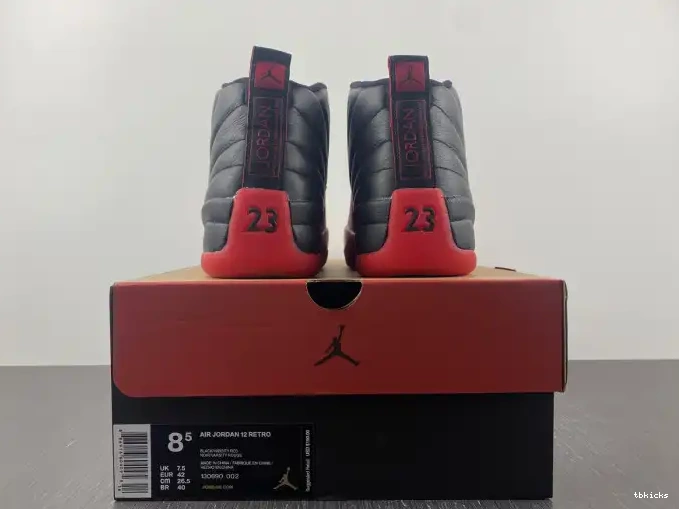 Reps TB Game Jordan Retro (2016) Flu 12 130690-002 0424